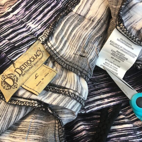 Democracy Casual Wide Leg Soft Pants Geometric Motif Drawstring Waist Size Large - Picture 5 of 10